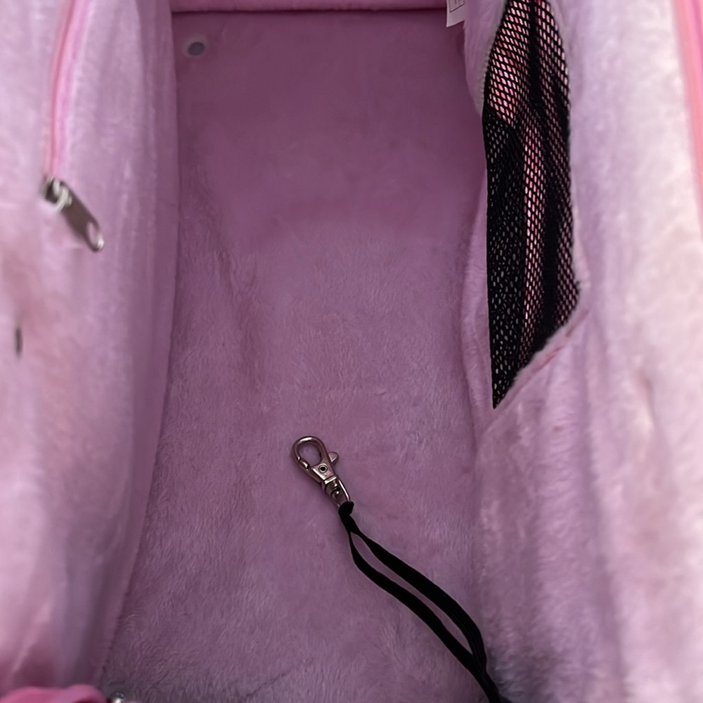 CHELSEA PAWS Pink Faux Alligator Pet Carrier - Picture 9 of 16